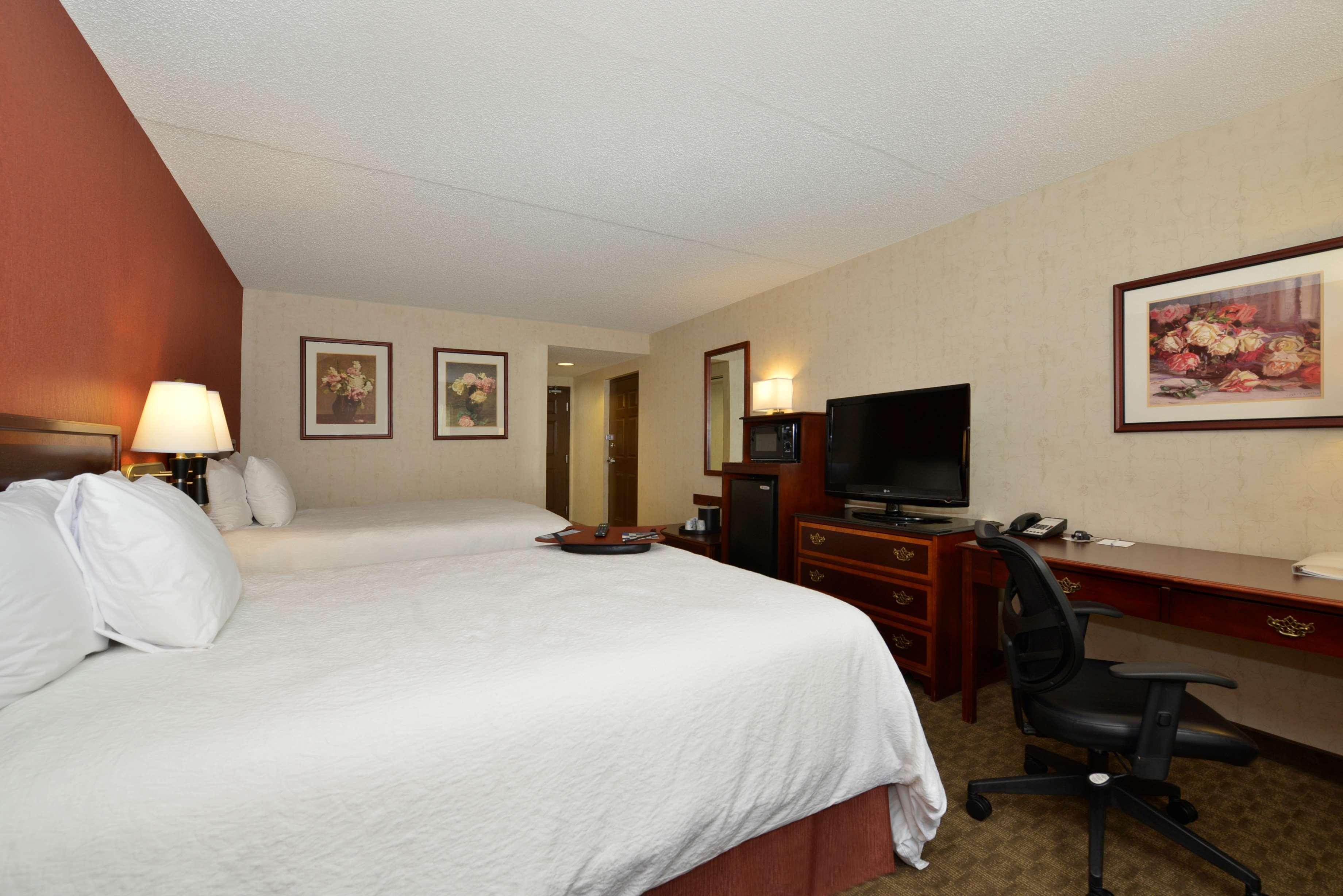 Hampton Inn East Aurora Eksteriør bilde