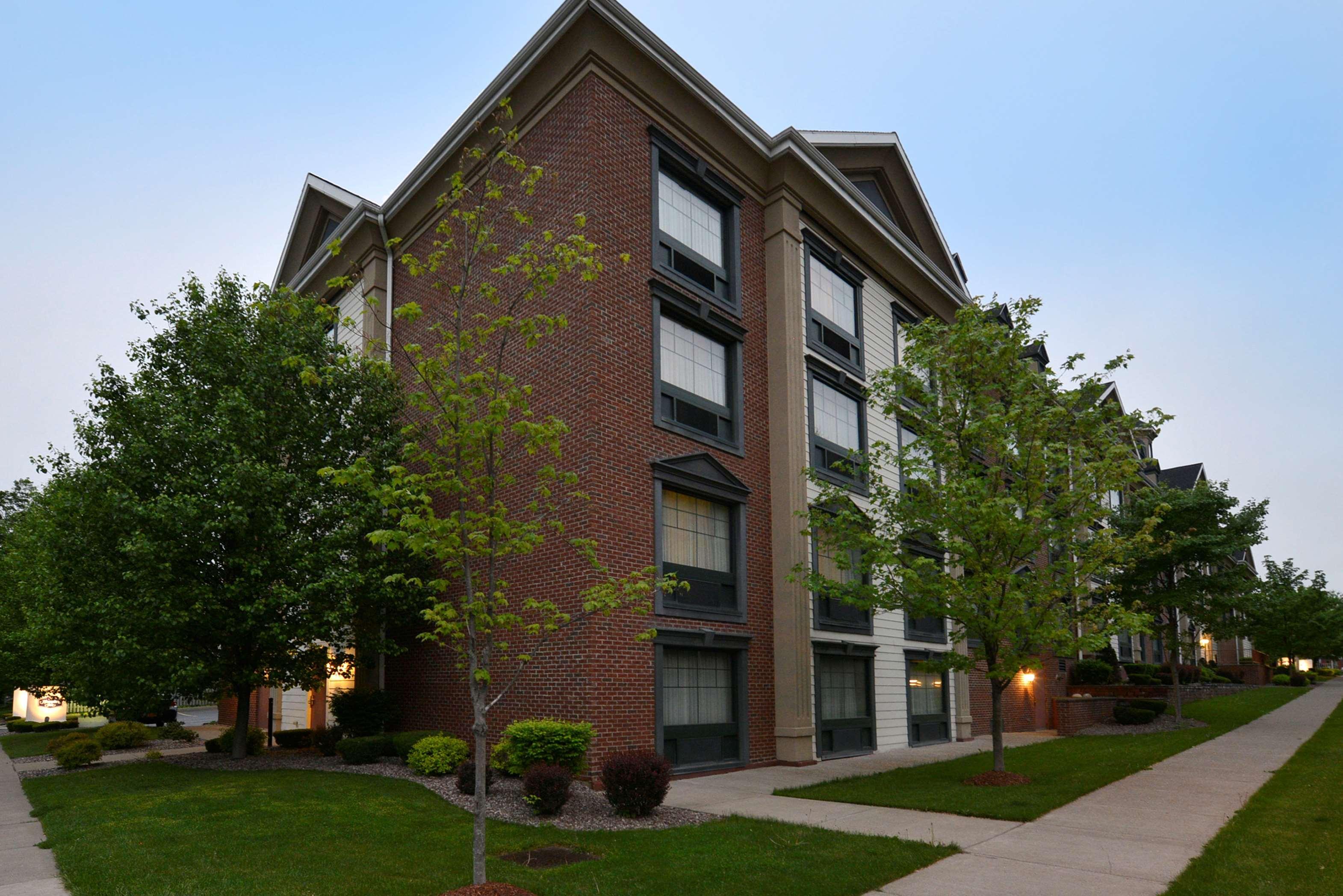 Hampton Inn East Aurora Eksteriør bilde
