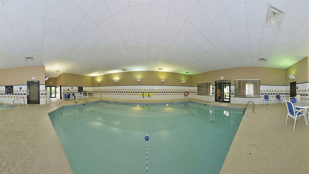 Hampton Inn East Aurora Eksteriør bilde