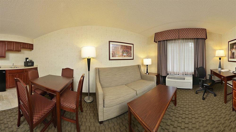 Hampton Inn East Aurora Eksteriør bilde